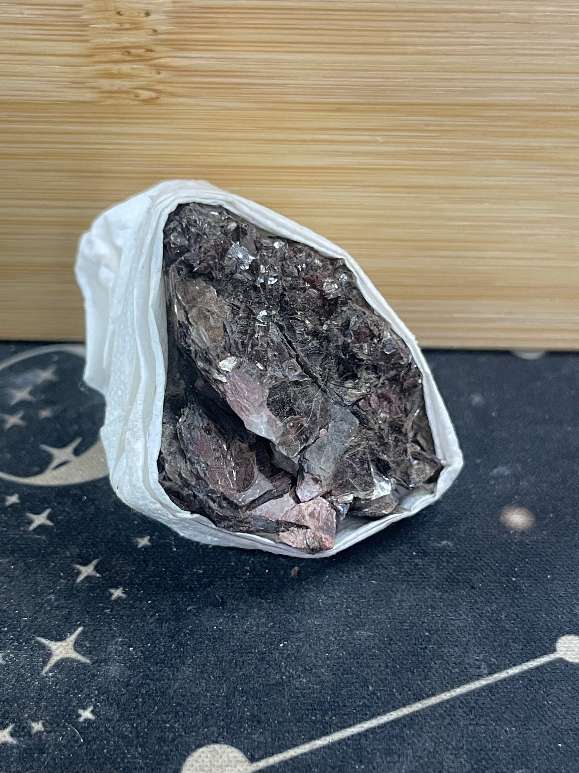 Mica In Tourmaline D2